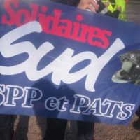 Le drapeau du syndicat sud sdis 44